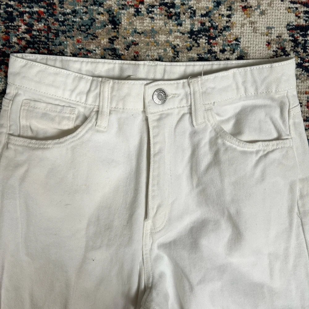 Girl H&M High-Waisted White flared Pants - Picture 6 of 9